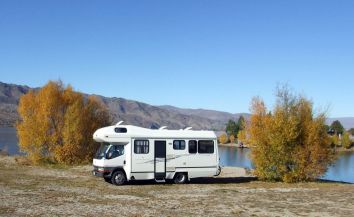 azy-lake-dunstan.jpg