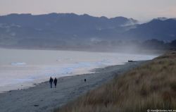 Uretiti beach south