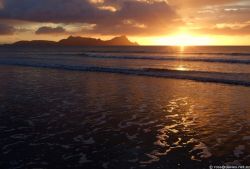 Uretiti beach sunrise 3